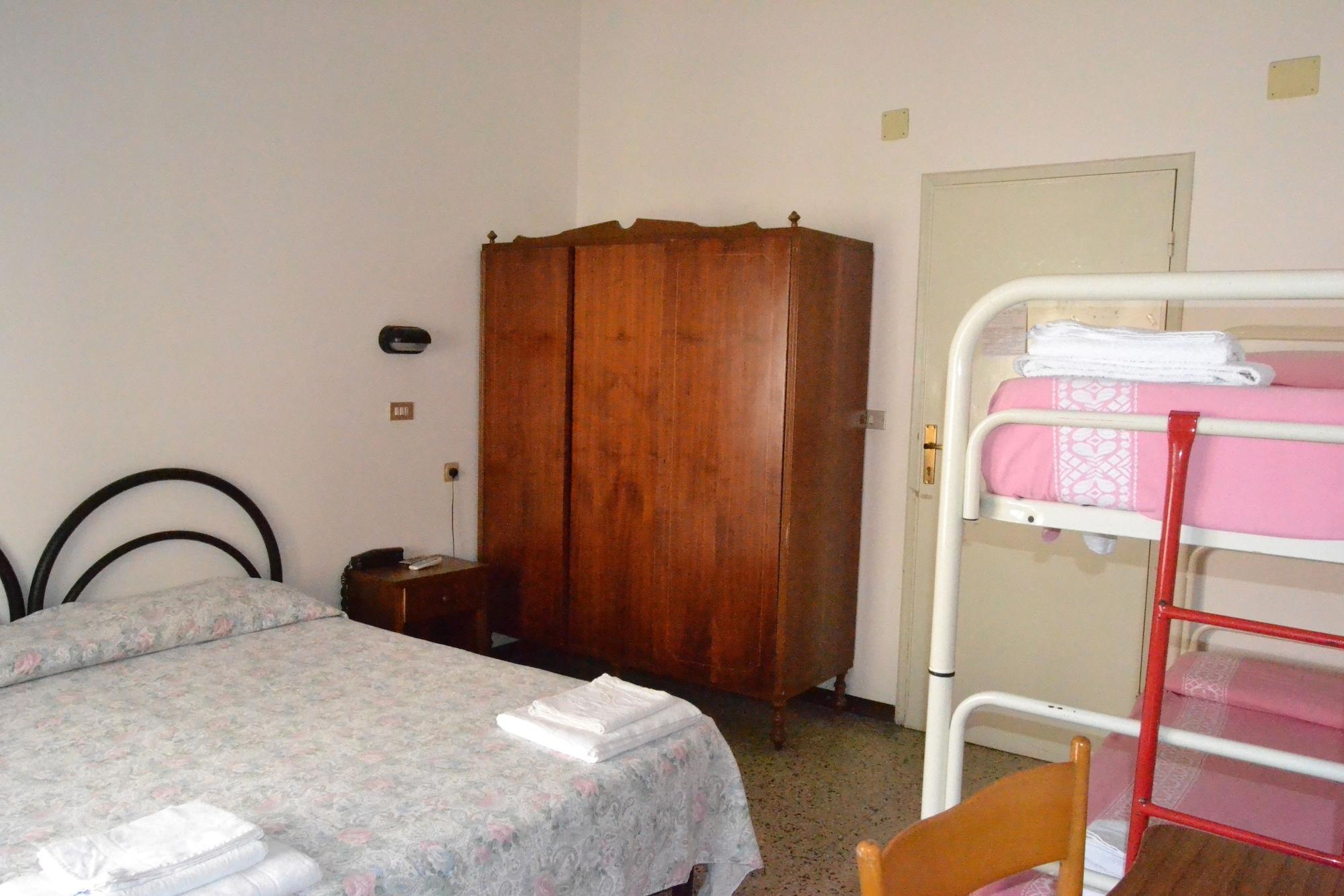 רימיני Hotel Laika מראה חיצוני תמונה