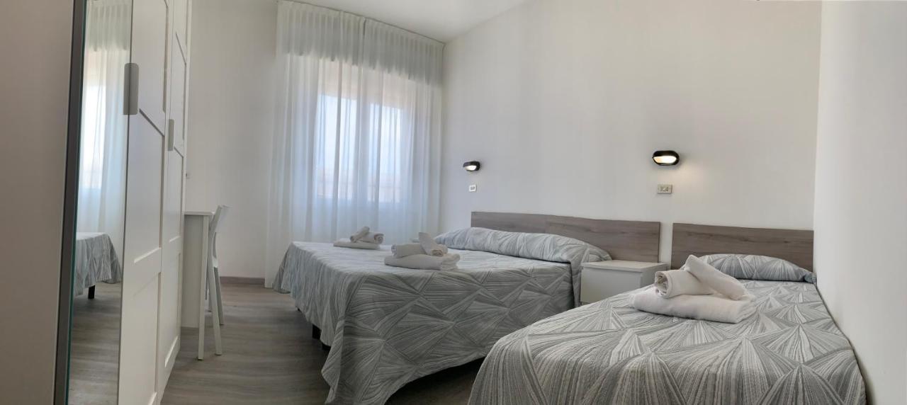 רימיני Hotel Laika מראה חיצוני תמונה