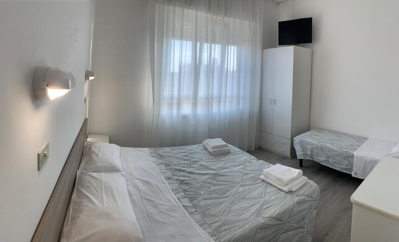 רימיני Hotel Laika מראה חיצוני תמונה