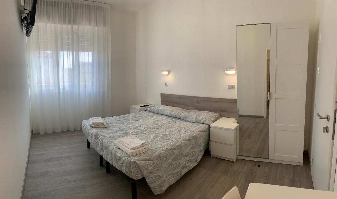 רימיני Hotel Laika מראה חיצוני תמונה
